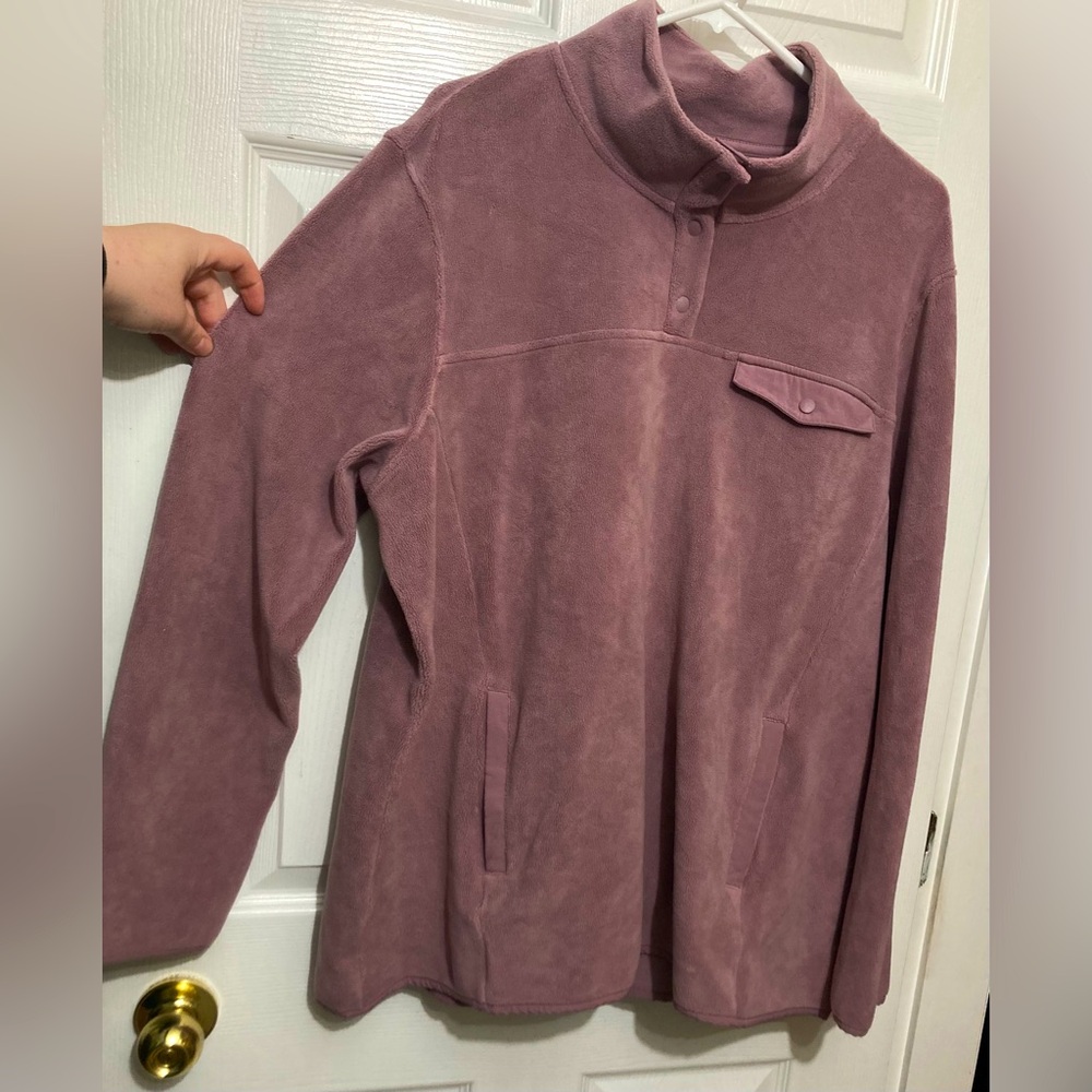 ⭐️⭐️ Mauve fleece jacket